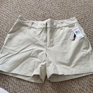 Vineyard Vines Women's Cream Athletic Shorts